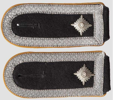 Waffen-SS Cavalry/Reconnaissance Oberscharführer Shoulder Boards Obverse