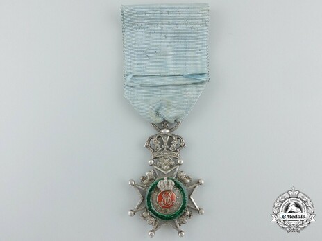 Royal Guelphic Order, IV Class Cross (EAR version) Reverse