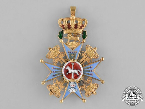 Dukely Order of Henry the Lion, Grand Cross (in gold) Obverse