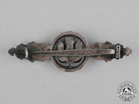 Bomber Clasp, in Silver (in tombac) Reverse