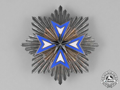 I Class Commander Breast Star Obverse