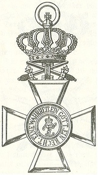 House Order of Duke Peter Friedrich Ludwig, Military Division, Grand Cross (with gold crown, swords on ring, in gold) Obverse