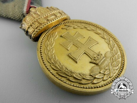 Hungarian Signum Laudis Medal, Bronze Medal, Military Division Obverse