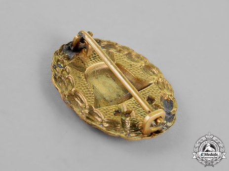 Wound Badge, in Gold (in tombac) Reverse