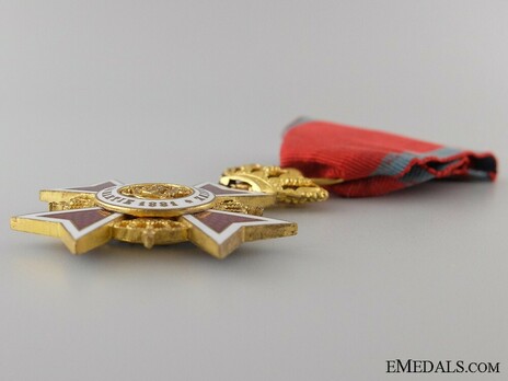 Order of the Romanian Crown, Type II, Civil Division, Officer's Cross Obverse