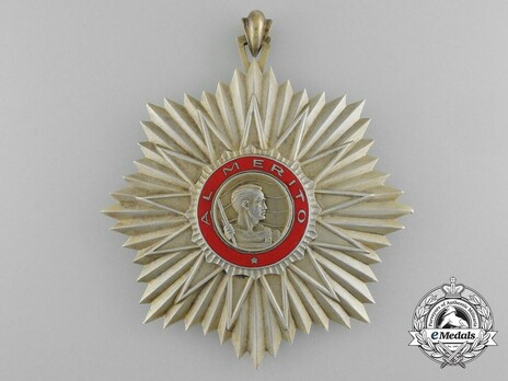 Grand Cross (1946-1957) Obverse