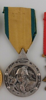 II Class Silver Medal Obverse