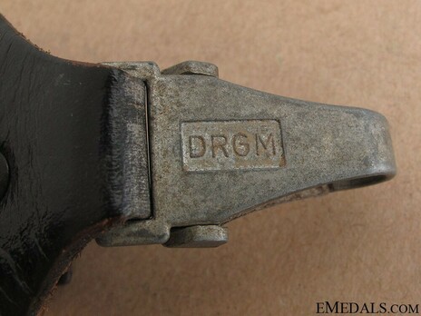 Allgemeine SS 1933 Honour Dagger (by Unknown Maker 188; numbered) Clip Detail