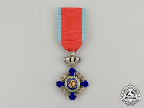 The Order of the Star of Romania, Type II, Civil Division, Knight's Cross Obverse