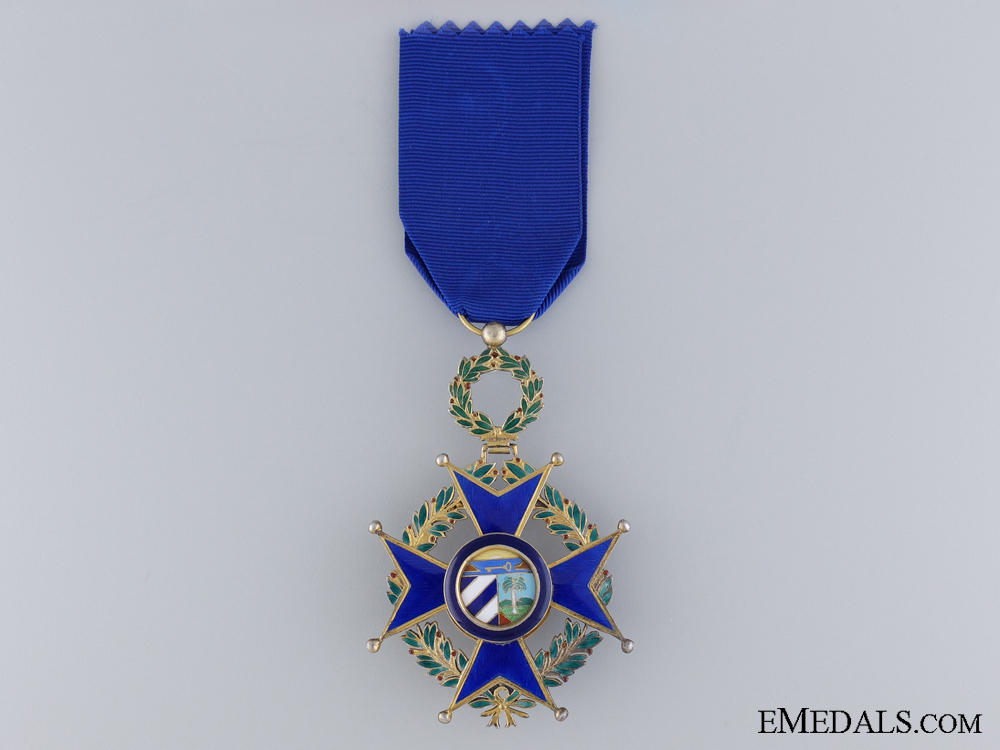 A cuban order of 53a07e8e6163d