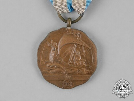 Medal of Maritime Virtue, Type I, Civil Division, III Class Obverse