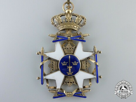 II Class Knight Grand Cross (with silver gilt) Obverse