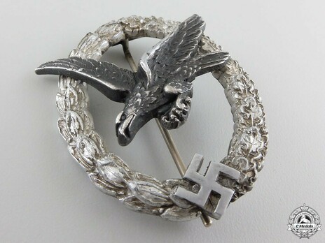 Air Gunner & Flight Engineer Badge, by C. E. Juncker (in aluminum) Obverse