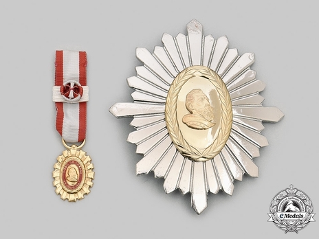 Order of Diego de Lozada, II Class Breast Star