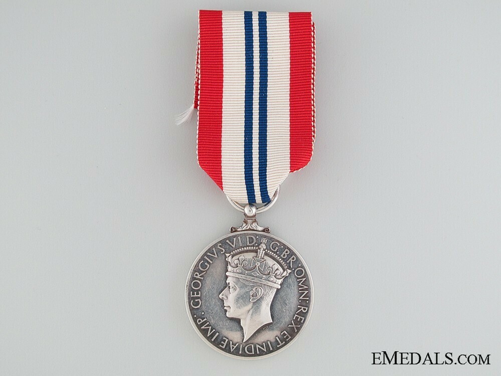 Silver medal obverse