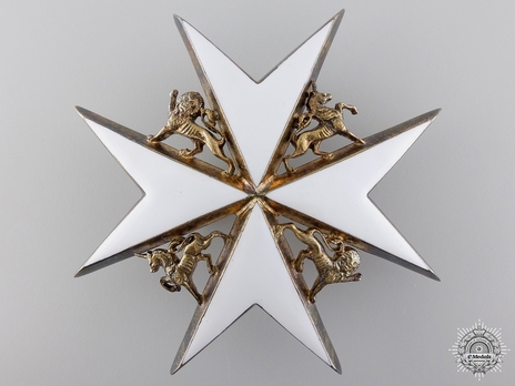 Knight/ Dame of Grace Breast Star (II Class) (with silver-gilt) Obverse