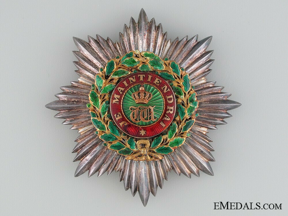 Grand cross breast star obverse1