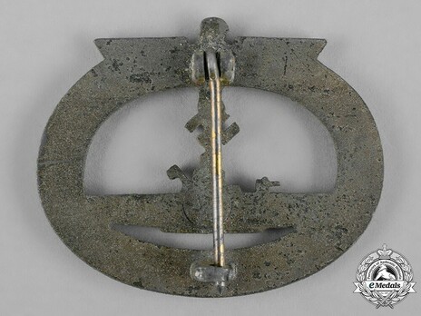 Submarine War Badge, by Gebrüder Wegerhoff Reverse