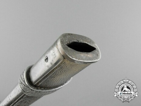 Luftwaffe Puma-made 2nd pattern Dagger Scabbard Throat Detail