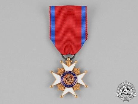 Order of Ernst August, I Class Knight's Cross (in gold) Obverse