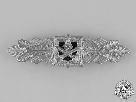 Close Combat Clasp, in Silver, by Funcke & Brüninghaus Obverse