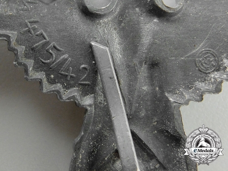 Waffen-SS Metal Cap Eagle Type II, by F. Wagner (zinc) Detail