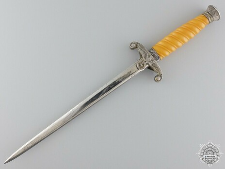 German Army E. & F. Hörster-made Miniature Officer’s Dagger Obverse