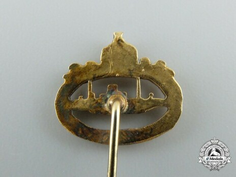 Miniature Submarine War Pin Reverse