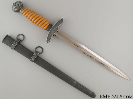 Luftwaffe Paul Weyersberg-made 2nd pattern Dagger Reverse with Scabbard