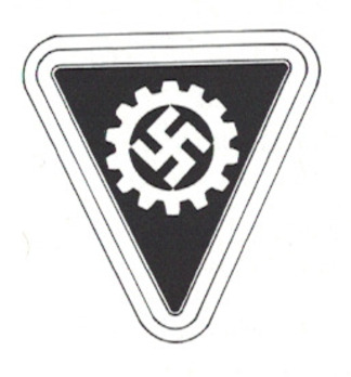 DAF 2nd Pattern Frauenamt Kreis-Sachbearbeiterin Lapel Badge Obverse