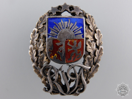 Interwar RVT Regimental Badge (by R. Tavast Tallminn) Obverse