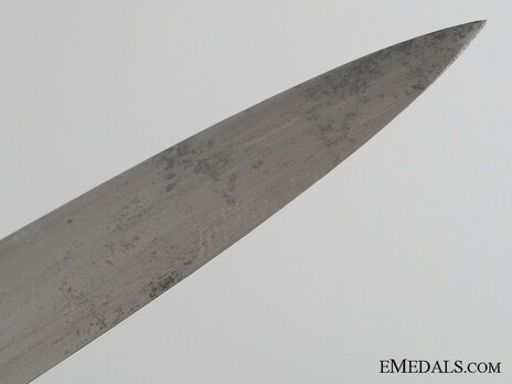 Allgemeine SS M33 RZM Marked Service Dagger (by Unknown Maker 285) Blade Tip Detail