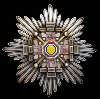 II Class Grand Officer Breast Star Obverse