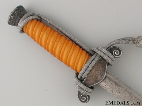 German Army Unmarked Orange Grip Officer’s Dagger Reverse Grip Detail