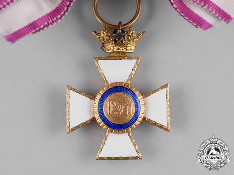 Royal and Military Order of St. Hermenegildo, Grand Cross c. 1950