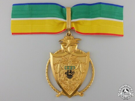 National Order of Merit, Commander Obverse