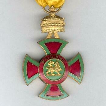 Order of Emperor Menelik II, Knight Obverse