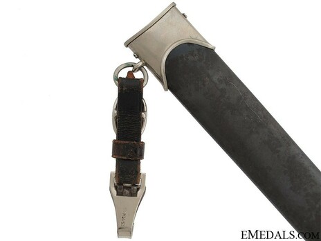 Allgemeine SS M33 Early Pre-RZM Mark Service Dagger (by Gottlieb Hammesfahr) Reverse Hanger Detail