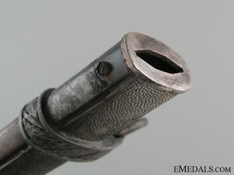 Luftwaffe Ernst Pack & Söhne-made 2nd pattern Dagger Scabbard Throat Detail