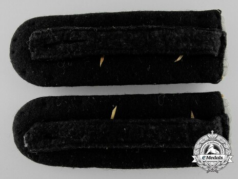 Waffen-SS Infantry Hauptsturmführer Shoulder Boards Reverse