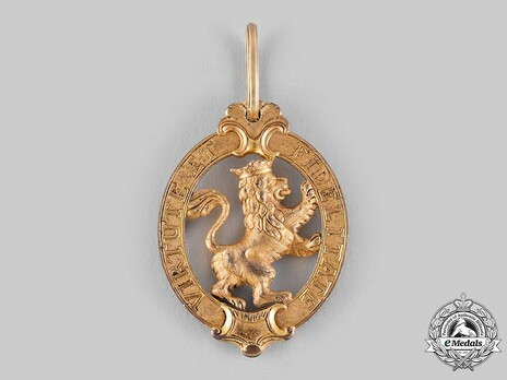  Order of the Golden Lion, Decoration (in bronze gilt) Reverse