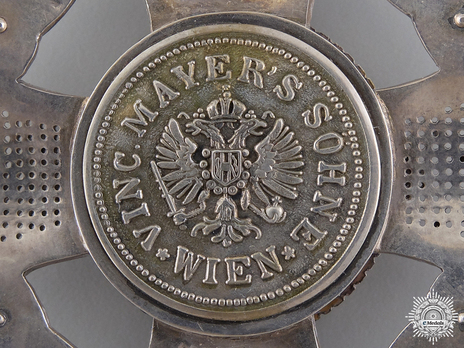 Grand Cross Breast Star (in silver gilt) Reverse