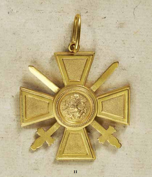 Order of the Zähringer Lion, Merit Cross with Swords Obverse