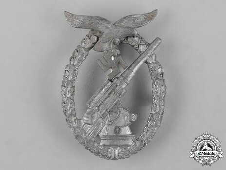 Luftwaffe Flak Badge, by E. F. Wiedmann Obverse