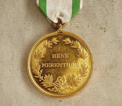 Medal for Art and Science "BENE MERENTIBVS", Type V, in Gold Reverse