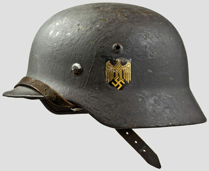 Kriegsmarine Steel Helmet M35 (Double Decal version) Left Side