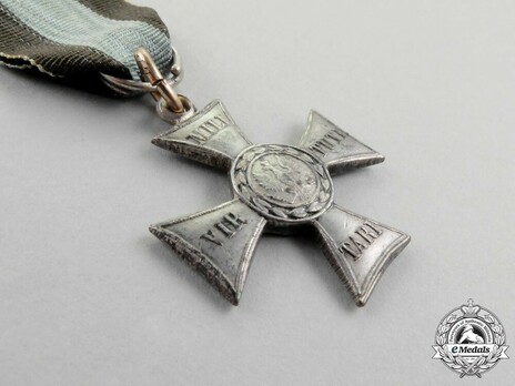 Order of Virtuti Militari, Type II, Silver Cross Obverse