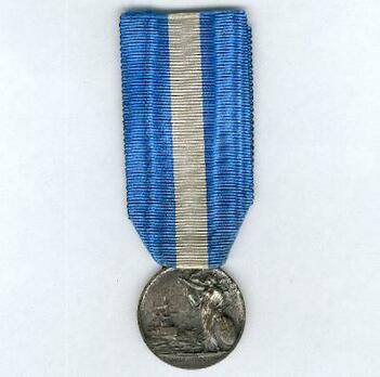 Silver Medal (1904-1945) Obverse