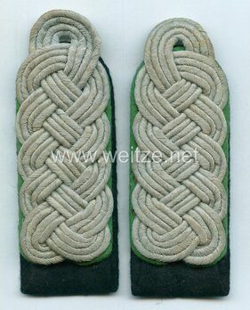 Waffen-SS Mountain Troops Sturmbannführer Shoulder Boards Obverse