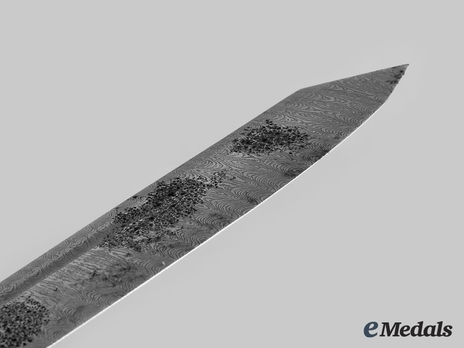 RAD Hewer M37 Damascus Blade Version Blade Tip Detail